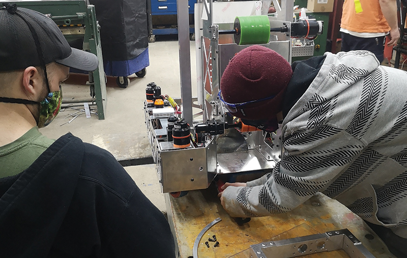 Cybergnomes FRC team begins competition season – The Creemore Echo